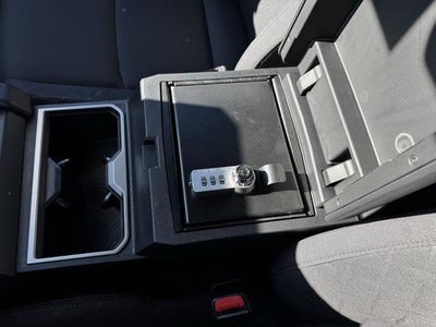 2025 Toyota Tacoma SR5 4WD