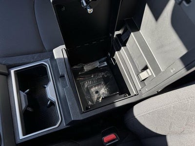 2025 Toyota Tacoma SR5 4WD