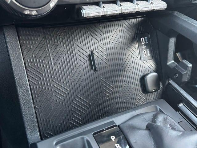 2024 Toyota Tacoma SR5 4WD