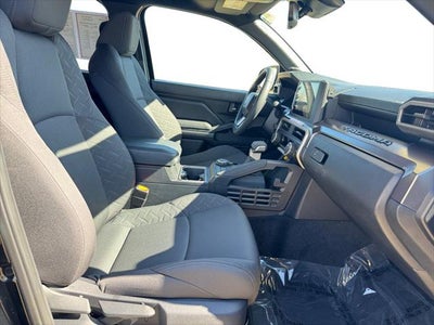 2025 Toyota Tacoma SR5 4WD