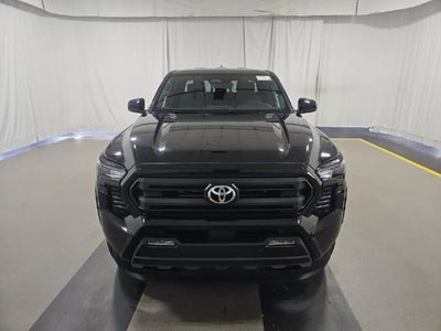 2025 Toyota Tacoma SR5 4WD