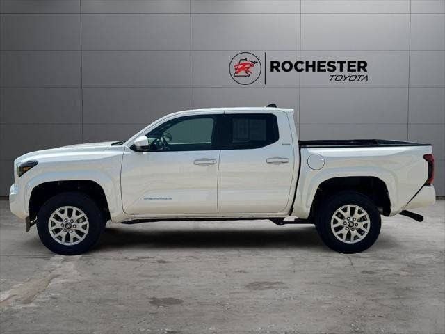 2025 Toyota Tacoma SR5 4WD