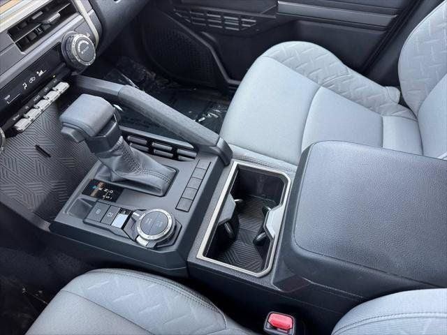 2025 Toyota Tacoma SR5 4WD