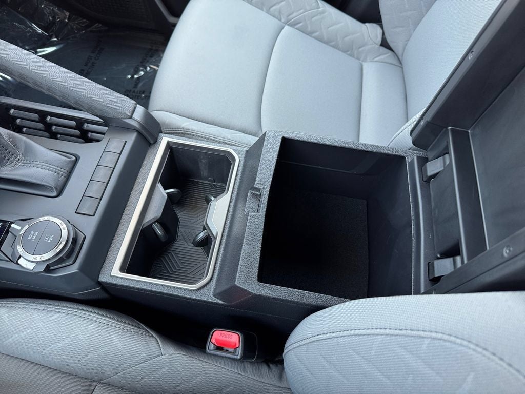 2025 Toyota Tacoma SR5 4WD