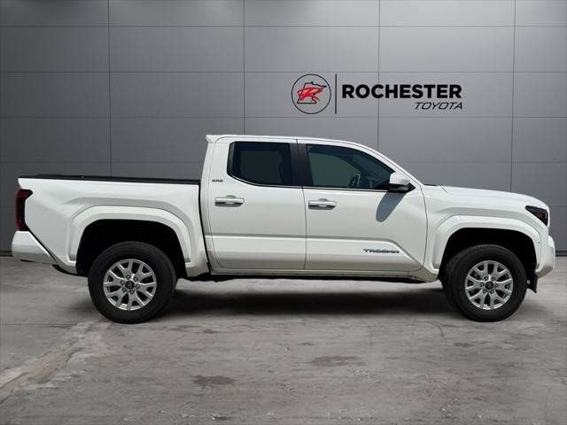 2025 Toyota Tacoma SR5 4WD