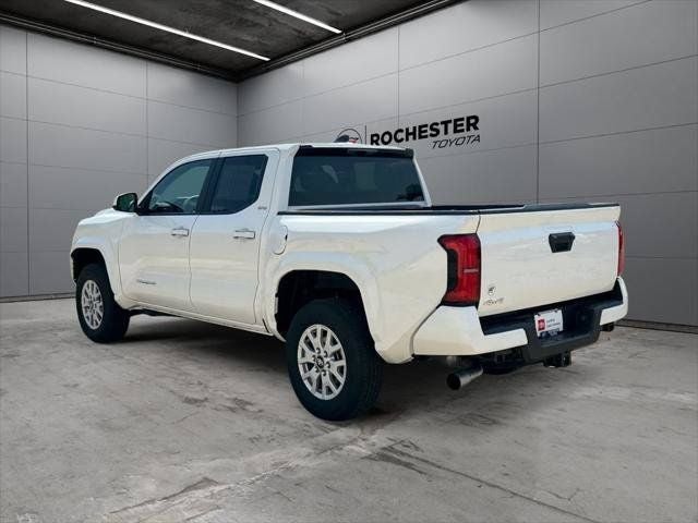 2025 Toyota Tacoma SR5 4WD