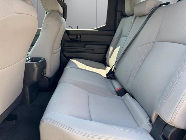 2025 Toyota Tacoma SR5 4WD