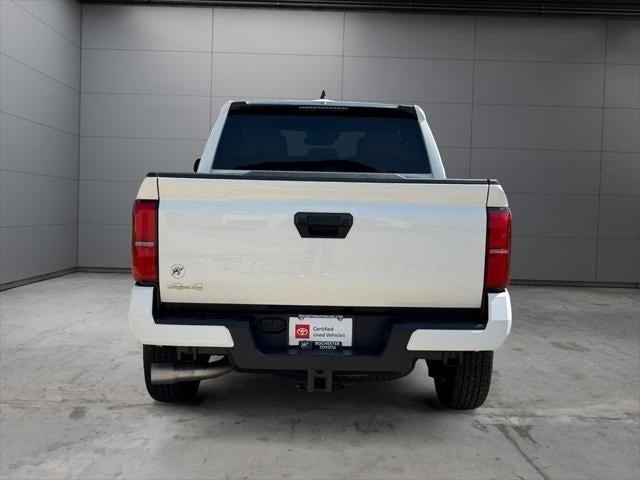 2025 Toyota Tacoma SR5 4WD