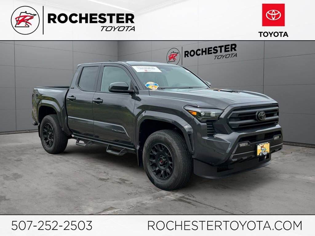2025 Toyota Tacoma SR5 4WD