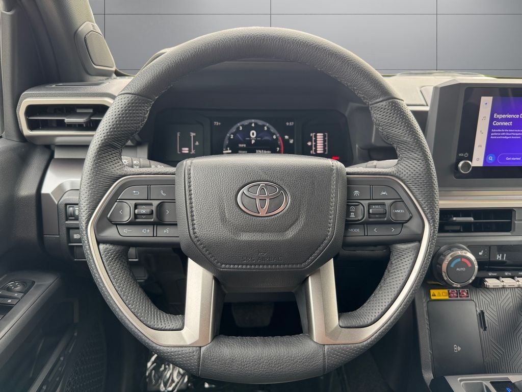 2025 Toyota Tacoma SR5 4WD