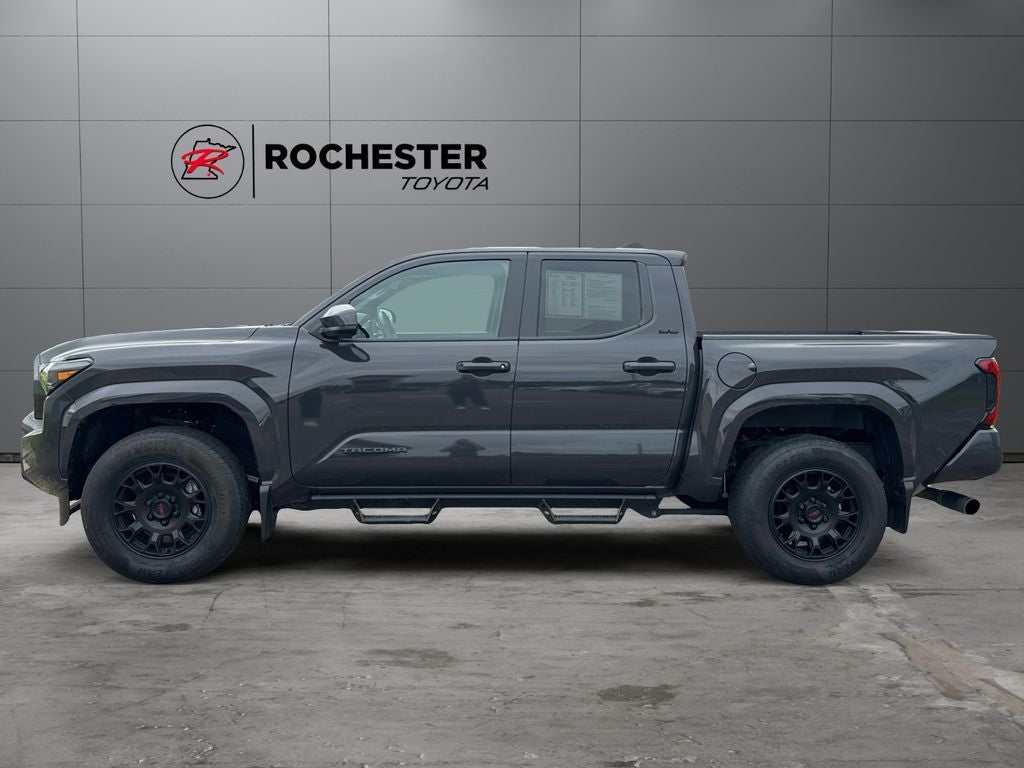 2025 Toyota Tacoma SR5 4WD