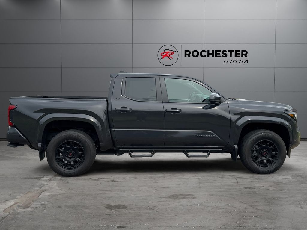 2025 Toyota Tacoma SR5 4WD
