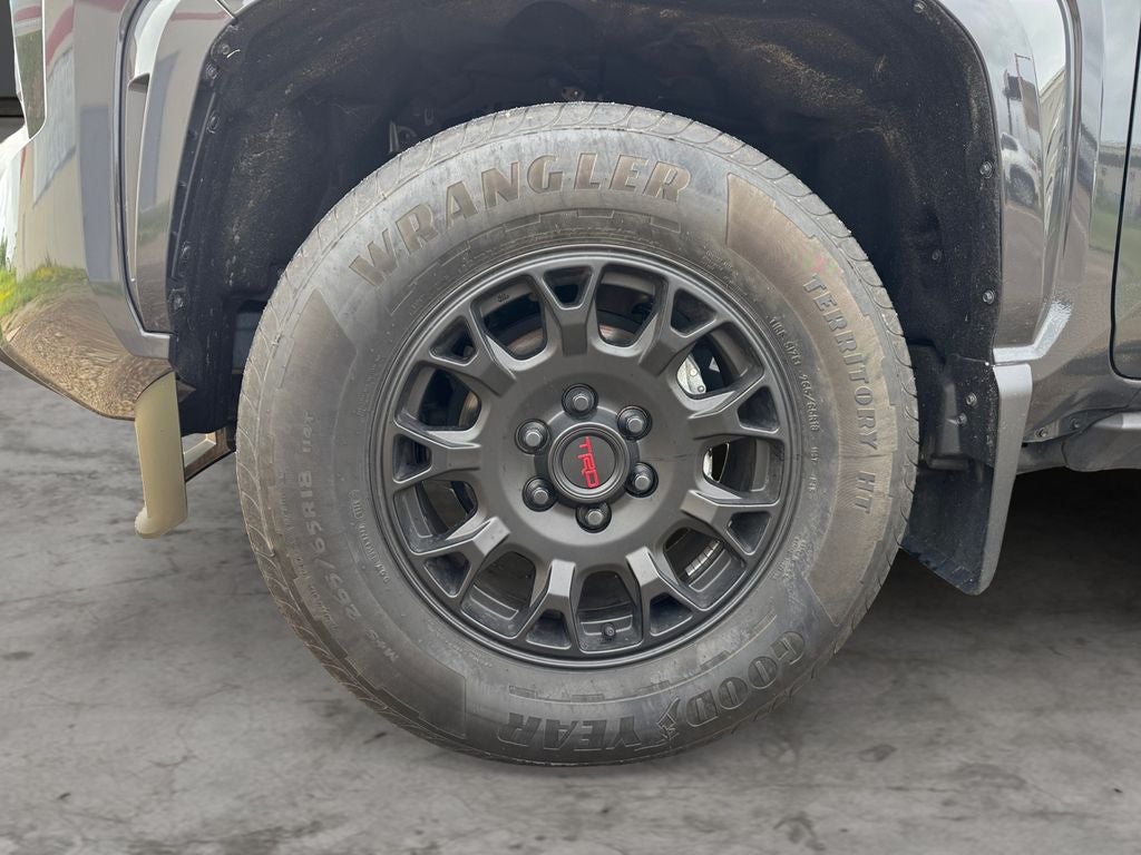 2025 Toyota Tacoma SR5 4WD