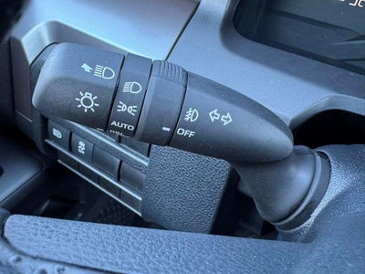 2024 Toyota Tacoma SR5 4WD