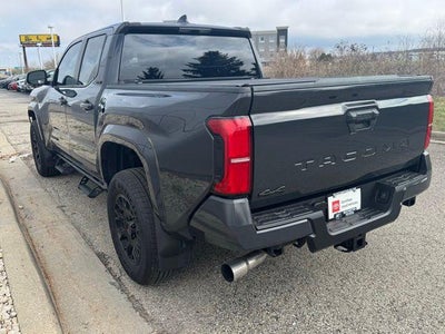 2024 Toyota Tacoma SR5 4WD