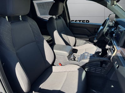 2025 Toyota Tacoma SR5 4WD