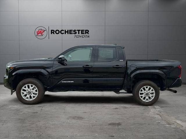 2025 Toyota Tacoma SR5 4WD