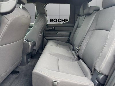 2025 Toyota Tacoma SR5 4WD