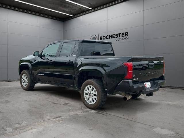 2025 Toyota Tacoma SR5 4WD