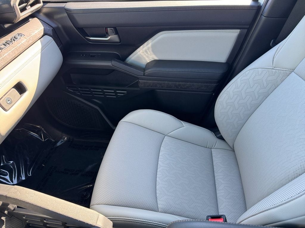 2025 Toyota Tacoma Limited 4WD