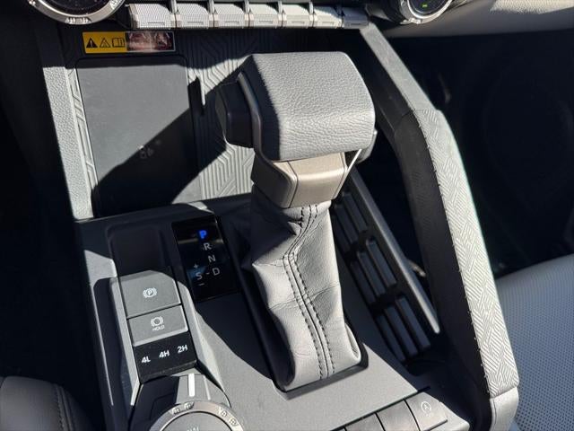 2025 Toyota Tacoma Limited 4WD