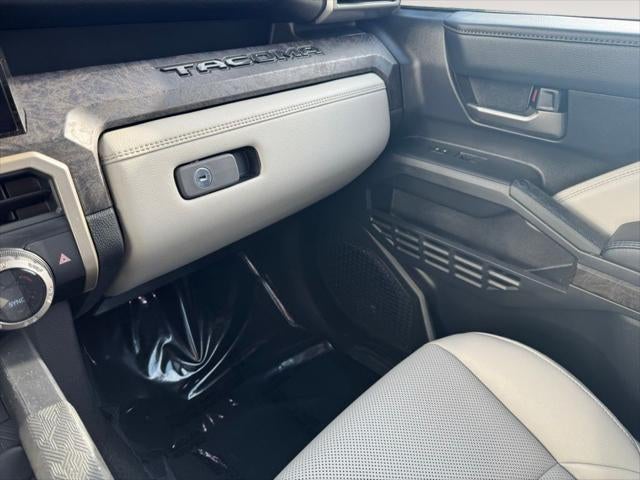 2025 Toyota Tacoma Limited 4WD