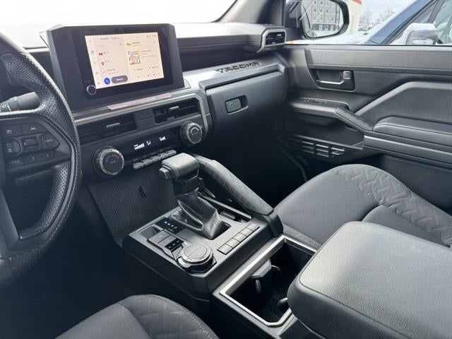 2024 Toyota Tacoma SR5 4WD