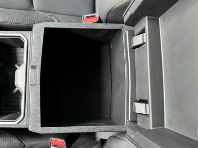 2024 Toyota Tacoma SR5 4WD