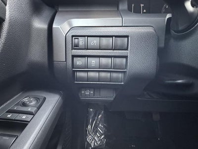 2024 Toyota Tacoma SR5 4WD