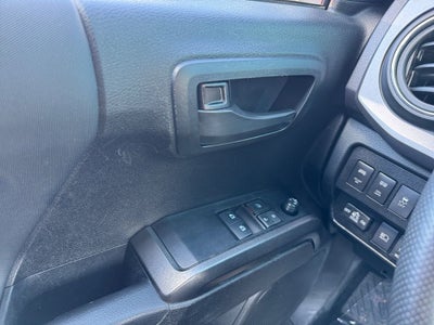 2022 Toyota Tacoma TRD Off-Road V6