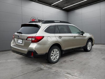 2019 Subaru Outback 2.5i Premium AWD