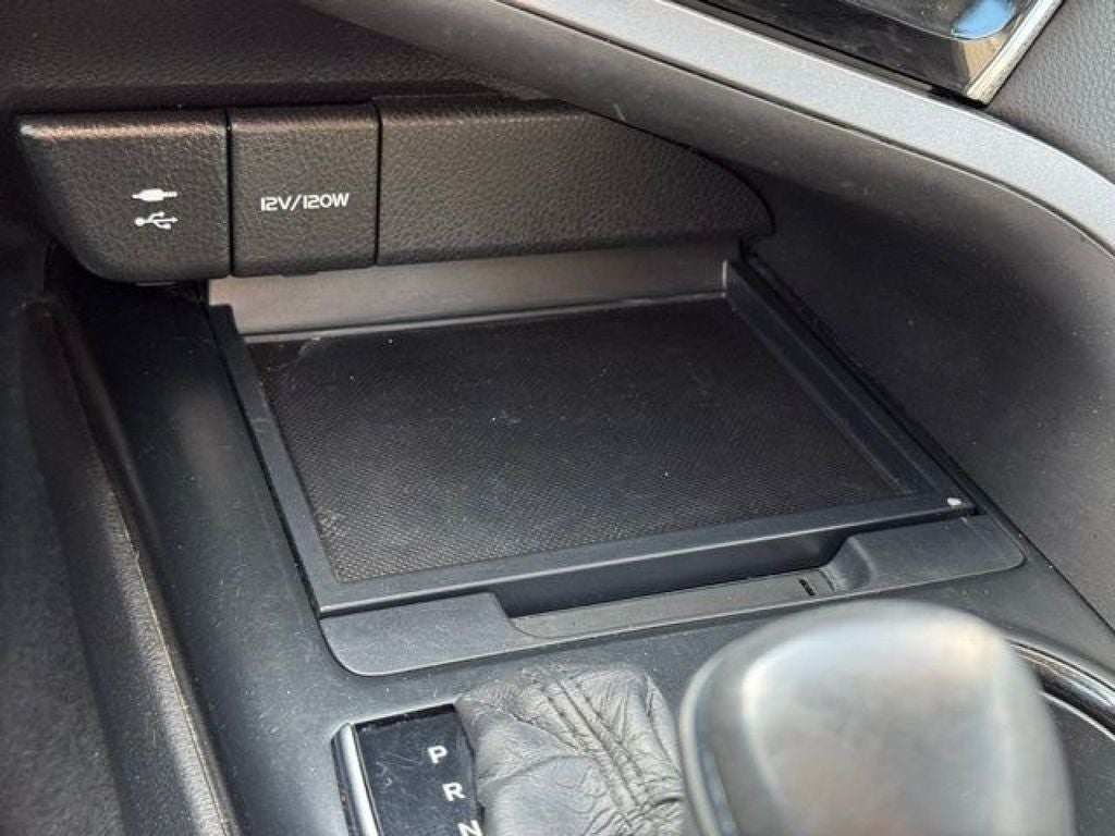 2018 Toyota Camry SE FWD