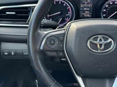 2018 Toyota Camry SE FWD