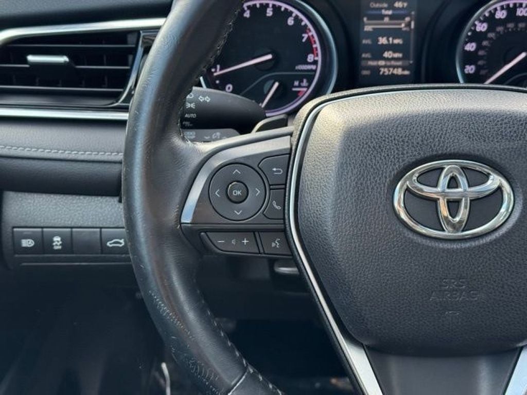 2018 Toyota Camry SE FWD