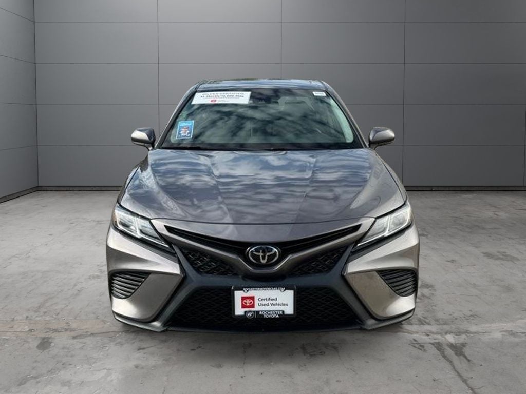 2018 Toyota Camry SE FWD