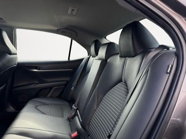 2018 Toyota Camry SE FWD