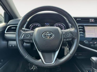 2018 Toyota Camry SE FWD