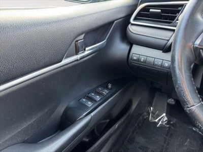 2018 Toyota Camry SE FWD