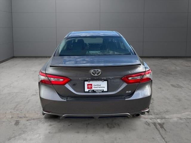 2018 Toyota Camry SE FWD