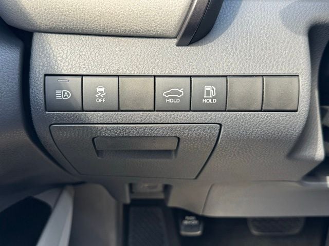 2019 Toyota Camry SE FWD