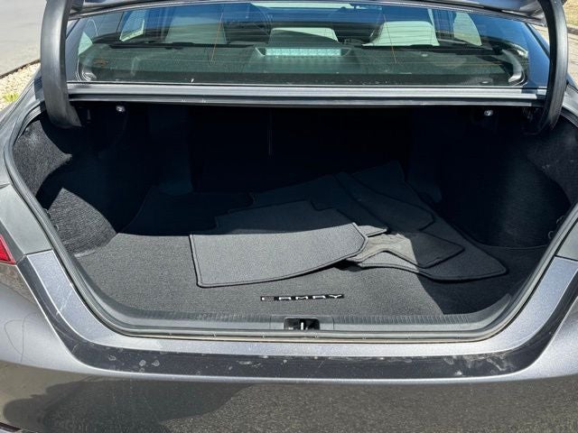2019 Toyota Camry SE FWD