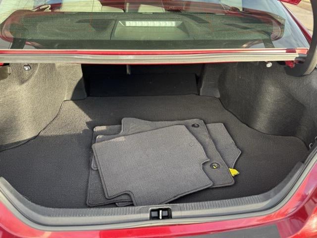 2018 Toyota Camry Hybrid SE FWD