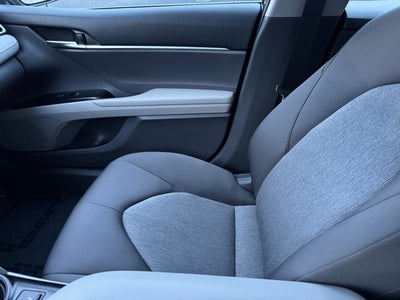 2018 Toyota Camry Hybrid LE FWD