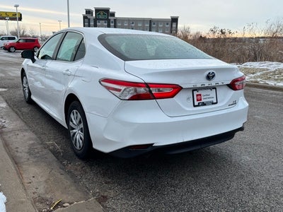 2018 Toyota Camry Hybrid LE FWD