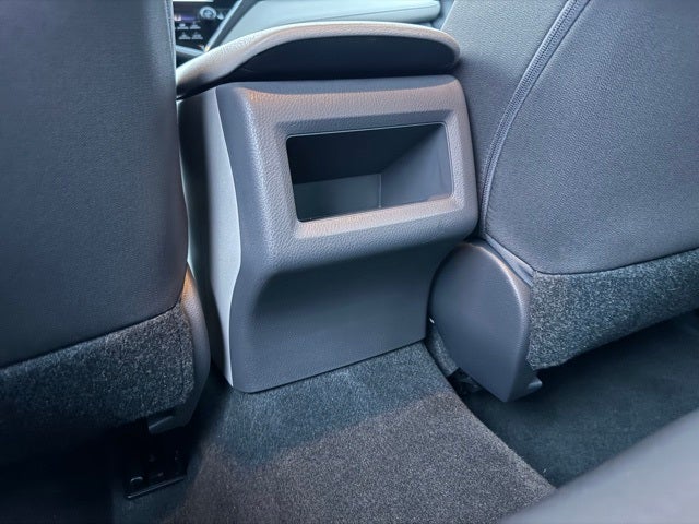 2018 Toyota Camry Hybrid LE FWD