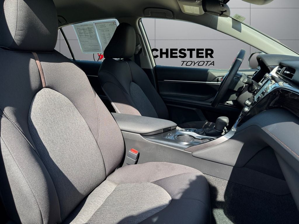 2019 Toyota Camry Hybrid LE FWD