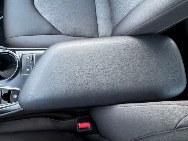 2019 Toyota Camry Hybrid LE FWD