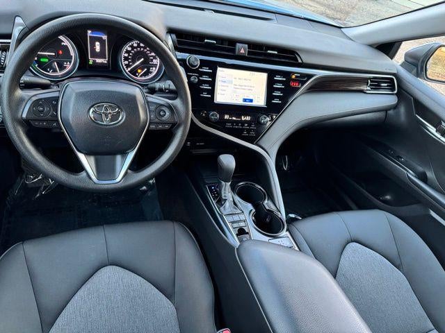 2019 Toyota Camry Hybrid LE FWD