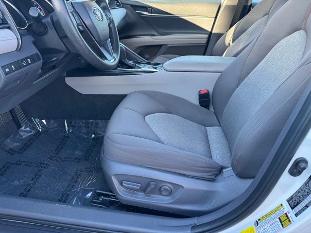 2019 Toyota Camry Hybrid LE FWD