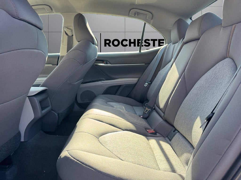 2019 Toyota Camry Hybrid LE FWD